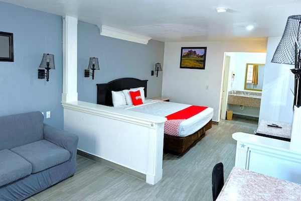 Foto van 1 Slaapkamer Suite Met Een Bubbelbad - Vakantiehuis in Three Rivers TX - BedRoom