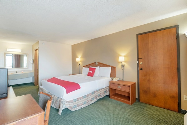 Foto van 2 tweepersoonsbedden | Roken toegestaan | Tulsa - Vakantiehuis in Tulsa - BedRoom