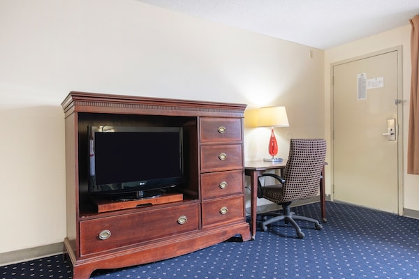 Foto van 2 tweepersoonsbedden | Roken toegestaan | Tulsa - Vakantiehuis in Tulsa - BedRoom
