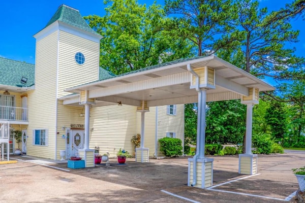 Foto van Premium King Room met bubbelbad - Vakantiehuis in Eureka Springs - Outdoor