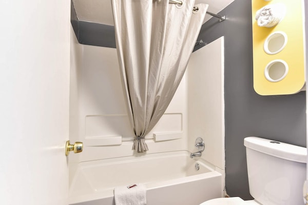 Foto van Premium kingsize bed | NSMK - Vakantiehuis in Valdosta GA - BathRoom
