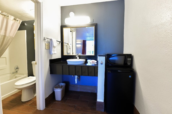 Foto van Premium kingsize bed | NSMK - Vakantiehuis in Valdosta GA - BathRoom