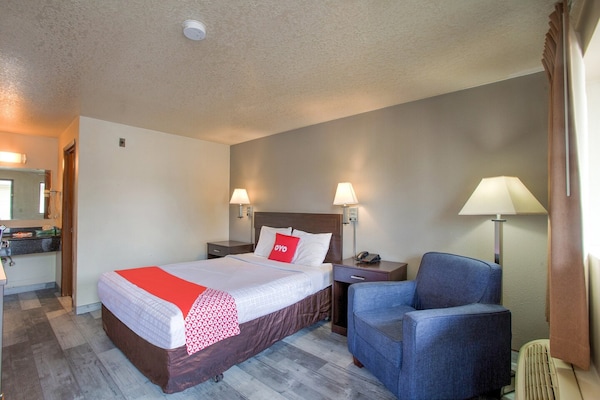 Foto van Queensize bed | Niet roken - Vakantiehuis in Woodland WA - BedRoom