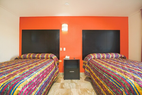 Foto van Weslaco TX | 2 volledige bedden - Vakantiehuis in Weslaco TX - BedRoom