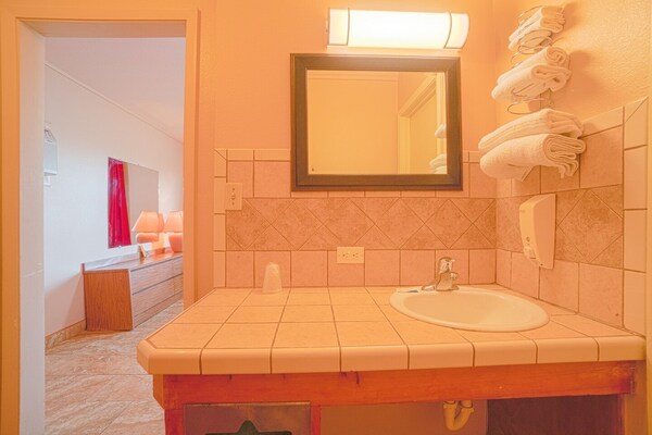 Foto van Weslaco TX | 2 volledige bedden - Vakantiehuis in Weslaco TX - BedRoom