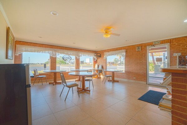 Foto van Weslaco TX | 2 volledige bedden - Vakantiehuis in Weslaco TX - FloorPlan
