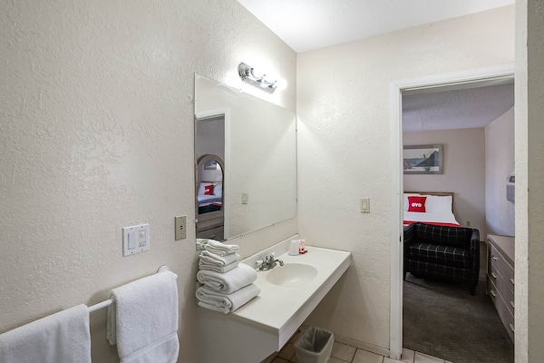 Foto van Yuma AZ | Gezellig tweepersoonsbed - Vakantiehuis in Yuma AZ - BathRoom