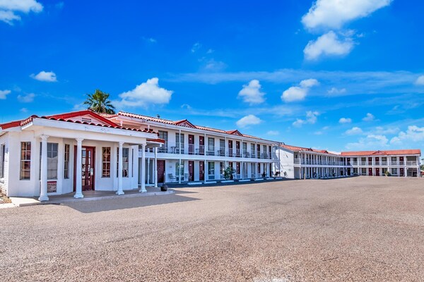 Foto van Queensize bed|Nsmk|Yuma AZ - Vakantiehuis in Yuma AZ - Outdoor