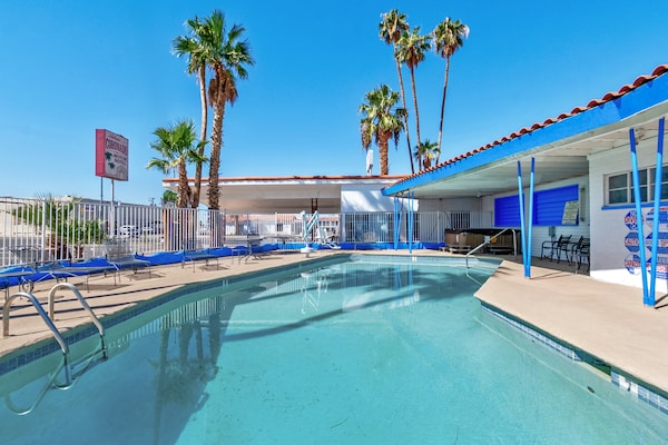 Foto van Queensize bed|Nsmk|Yuma AZ - Vakantiehuis in Yuma AZ - HotelSwimmingPool