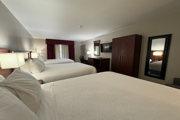 Foto van 1 Suite Met Kingsize Bed, Rokende Jacuzzi - Vakantiehuis in Hampton, SC - BedRoom
