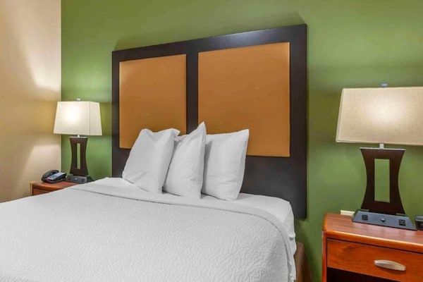 Foto van 1 Queensize Bed | Suite, Niet-roken, Keuken - Vakantiehuis in Florence - BedRoom