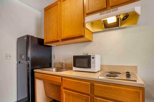 Foto van 1 Slaapkamer | Ada/ri Douche/suite/keuken - Vakantiehuis in Bossier City - Kitchen