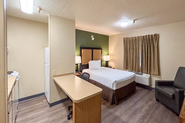 Foto van 1 Queensize Bed | Mob Acc Tub Ste Nsmk Sb Micfri - Vakantiehuis in Greenville SC - Kitchen