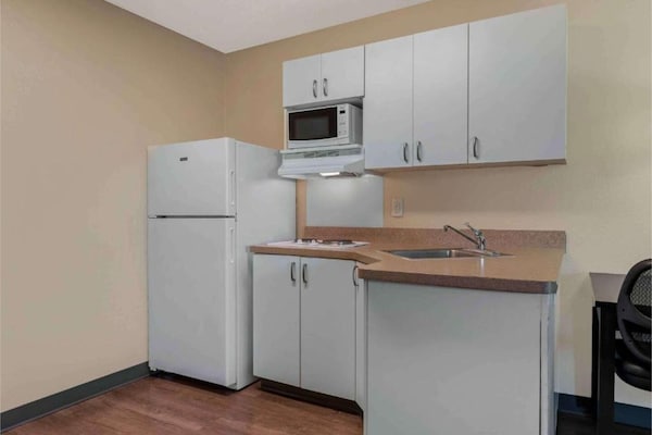 Foto van Studio 6 Sacramento|1 Queen|ADA|RI Douche|RK|Keuken - Facilities