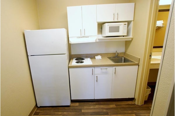 Foto van 1 Queensize Bed | Niet-roken, Keuken - Vakantiehuis in Sacramento CA - Kitchen