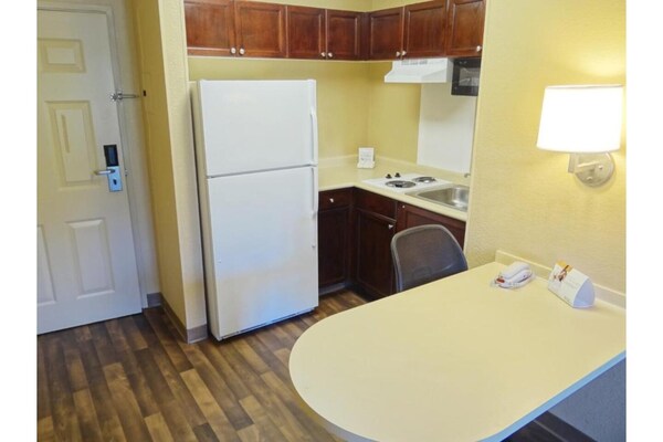 Foto van 1 Kingsize Bed | Suite, Nsmk, Keuken, Slaapbank - Vakantiehuis in Jacksonville - Kitchen