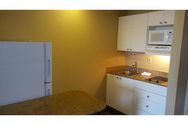 Foto van 1 Kingsize Bed | Suite, Nsmk, Keuken, Slaapbank - Vakantiehuis in Jacksonville - Kitchen