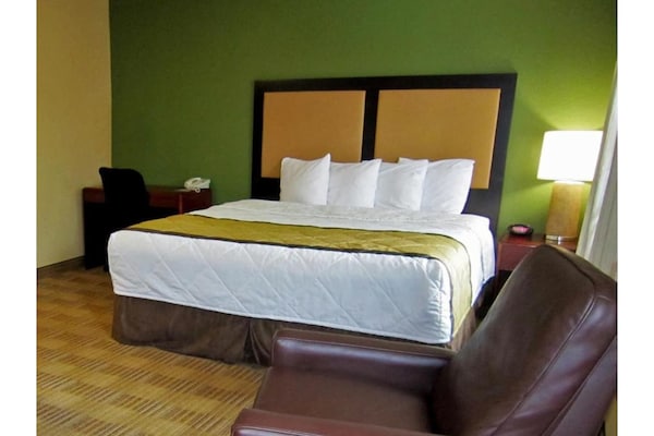 Foto van 1 Tweepersoonsbed | Ada/bad/niet-roken/keuken - Vakantiehuis in Jacksonville - BedRoom