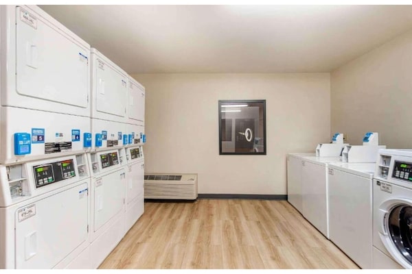 Foto van Gezellig kingsize bed, Nsmk|Keuken|Studio 6 Chicago - FloorPlan