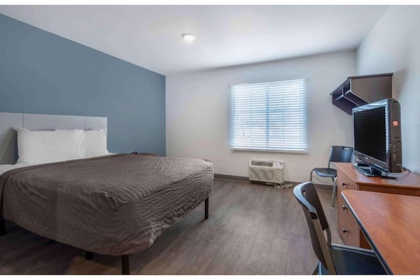 Foto van 1 Tweepersoonsbed | Ada/bad/roken/keuken - Vakantiehuis in Wichita KS - BedRoom