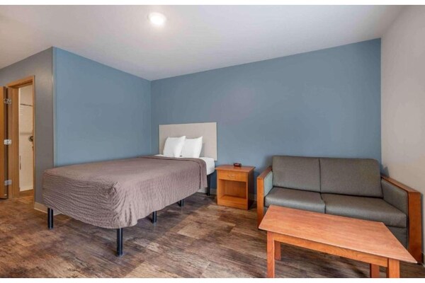 Foto van 1 Tweepersoonsbed | Ada/bad/roken/keuken - Vakantiehuis in Wichita KS - BedRoom