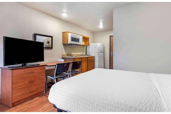 Foto van 1 Tweepersoonsbed | Roken, Keuken - Vakantiehuis in Shreveport LA - BedRoom