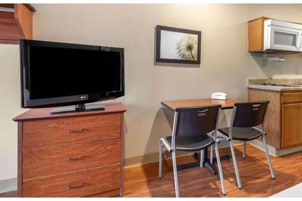 Foto van 1 Tweepersoonsbed | Roken, Keuken - Vakantiehuis in Shreveport LA - BedRoom