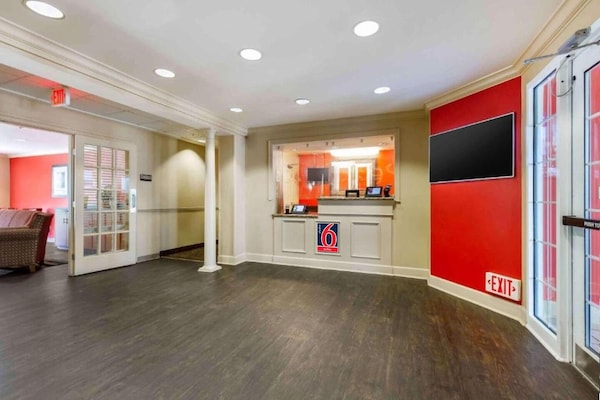 Foto van Studio 6 Gaithersburg|Cozy King|Nsmk|Keuken - Vakantiehuis in Baltimore MD - FloorPlan