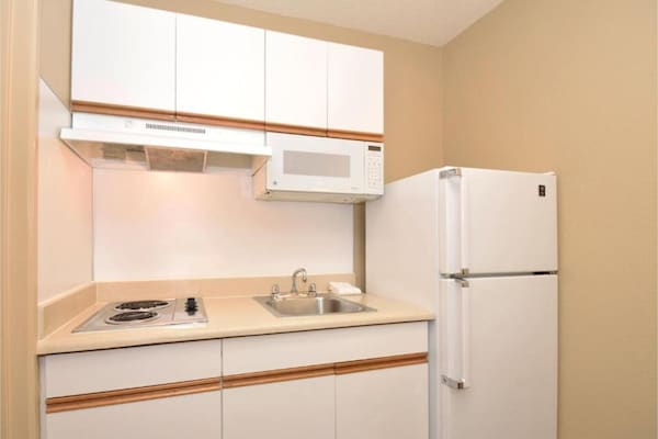 Foto van 1 Queensize Bed | Niet-roken, Keuken - Vakantiehuis in Baltimore MD - Kitchen