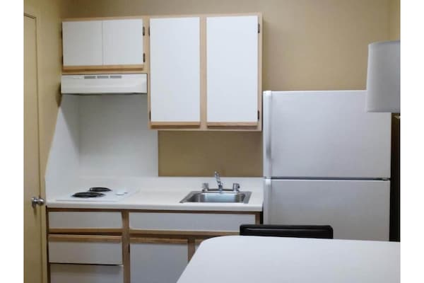 Foto van 1 Kingsize Bed | Niet-roken, Keuken, Douche - Vakantiehuis in Baltimore MD - Kitchen