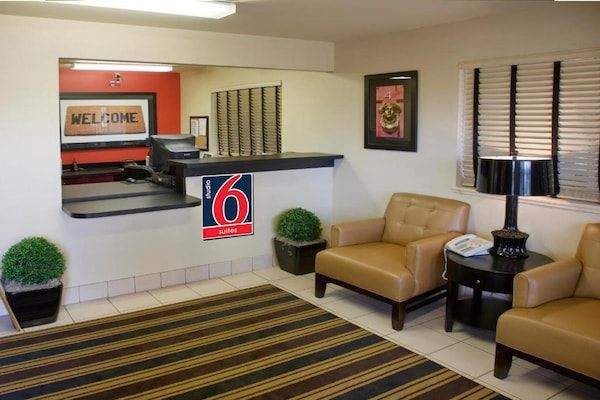 Foto van 1 Kingsize Bed | Niet-roken, Keuken, Douche - Vakantiehuis in Baltimore MD - FloorPlan