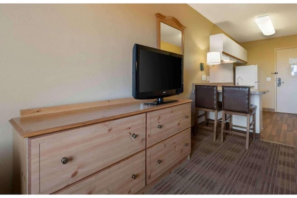 Foto van 1 Kingsize Bed | Niet-roken, Keuken - Vakantiehuis in Minneapolis MN - Facilities