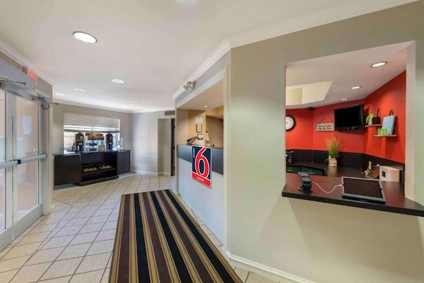 Foto van 1 Kingsize Bed | Niet-roken, Keuken - Vakantiehuis in Minneapolis MN - FloorPlan