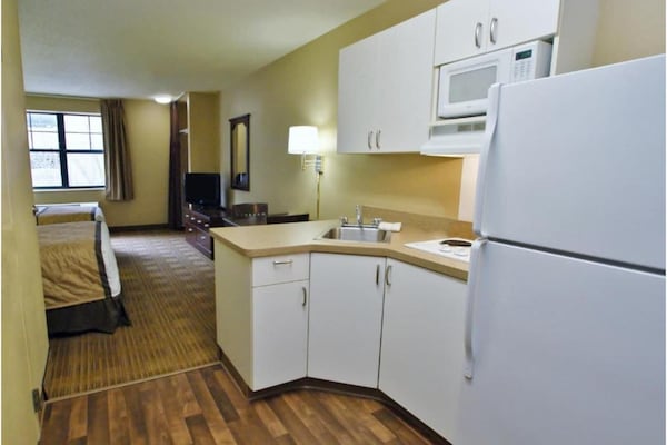 Foto van 1 Kingsize Bed | Niet-roken, Keuken, Douche - Vakantiehuis in Minneapolis MN - Kitchen