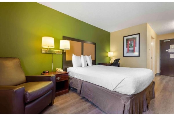 Foto van Gezellige studio 6 Buffalo | 1 kingsize bed, NSMK | Keuken - BedRoom