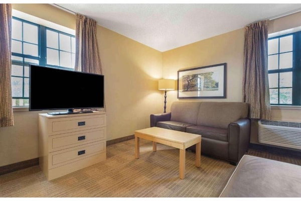 Foto van Gezellige studio 6 Buffalo | 1 kingsize bed, NSMK | Keuken - BedRoom