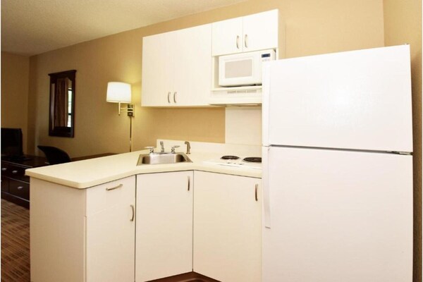 Foto van ADA Studio 6 Buffalo|Queensize bed|RI Douche|Nsmk Keuken - Kitchen