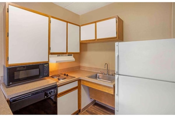 Foto van Gezellige Queen Suite, Nsmk Keuken | Studio 6 Fishkill - Kitchen