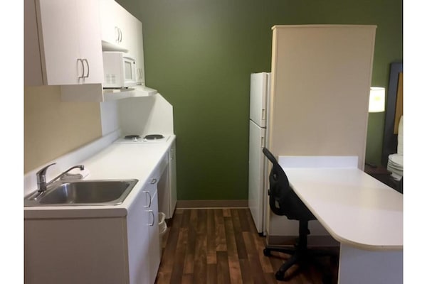 Foto van 1 Queensize Bed | Niet-roken, Keuken - Vakantiehuis in Rochester NY - Kitchen