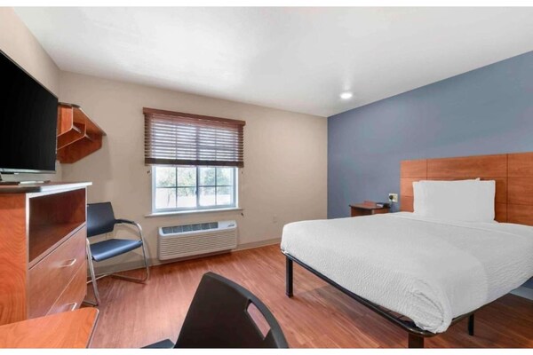 Foto van 1 Tweepersoonsbed | Roken, Keuken - Vakantiehuis in Oklahoma City OK - BedRoom