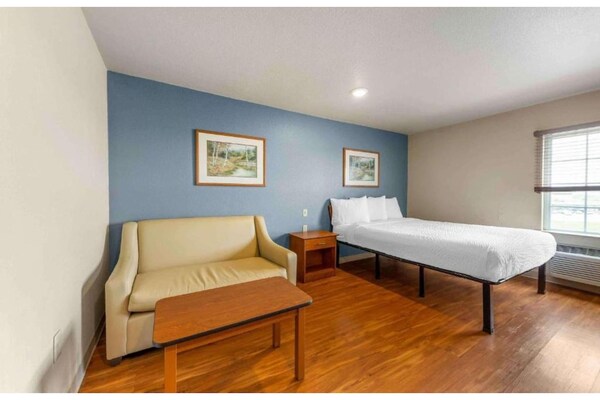 Foto van 1 Tweepersoonsbed | Roken, Keuken - Vakantiehuis in Oklahoma City OK - BedRoom