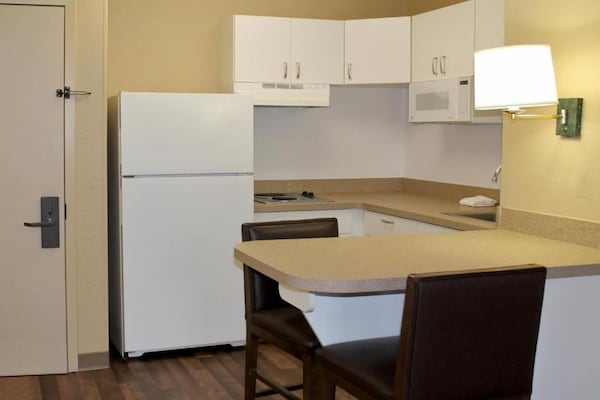 Foto van 1 Queensize Bed | Ada/ri Douche/roken/keuken - Vakantiehuis in Memphis - Kitchen