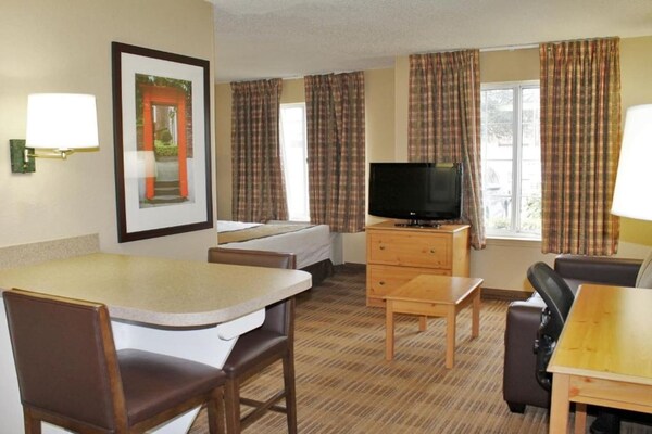 Foto van 1 Queensize Bed | Ada/ri Douche/roken/keuken - Vakantiehuis in Memphis - Facilities