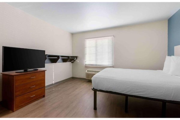 Foto van 1 Kingsize Bed | Toegankelijk Voor Gehoor, Keuken - Vakantiehuis in El Paso TX - BedRoom