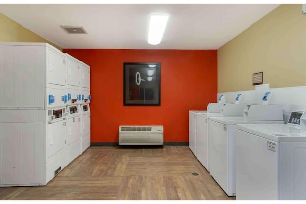 Foto van 1 Kingsize Bed | Niet-roken, Keuken, Douche - Vakantiehuis in Seattle - Facilities