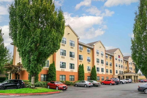 Foto van 1 Kingsize Bed | Niet-roken, Keuken, Douche - Vakantiehuis in Seattle - ExteriorSummer