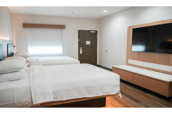 Foto van Premium kamer met twee queensize bedden - - Vakantiehuis in Port Aransas, TX - BedRoom