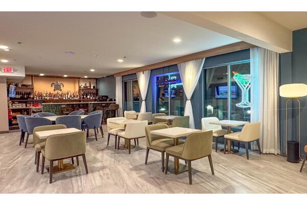 Foto van Premium Eenpersoonskamer Met Kingsize Bed - Vakantiehuis in Port Aransas, TX - DiningRoom