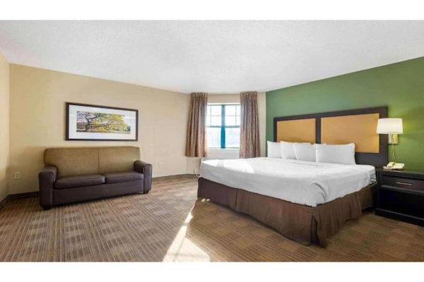 Foto van 1 tweepersoonsbed (queensize) | Rookvrij, Keuken - Vakantiehuis in Rochester NY - BedRoom