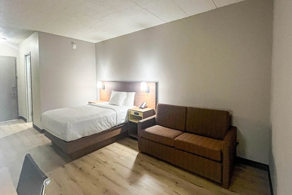 Foto van 1 kingsize bed | NSMK, koelkast, slaapbank - Vakantiehuis in Fremont (OH) - BedRoom